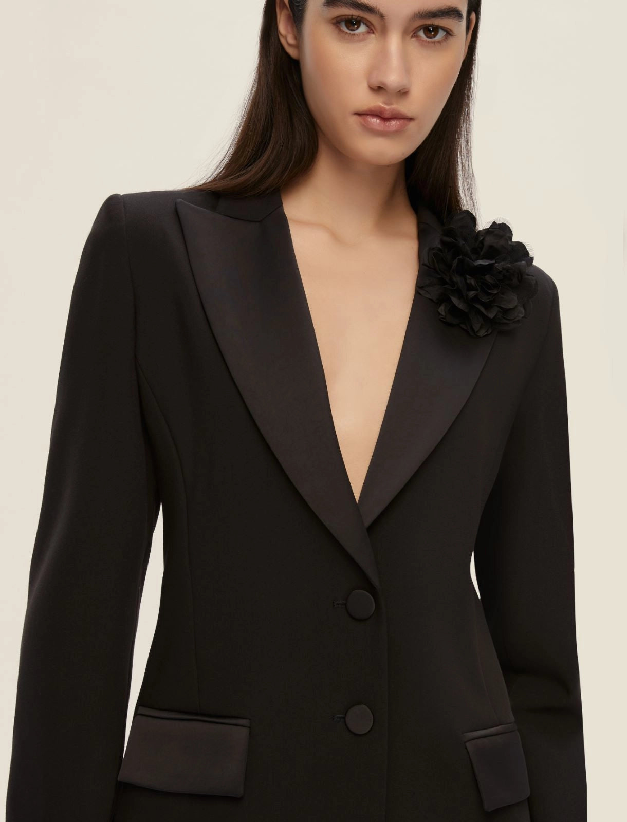 Blazer monopetto con scollo in raso EMME SONNI