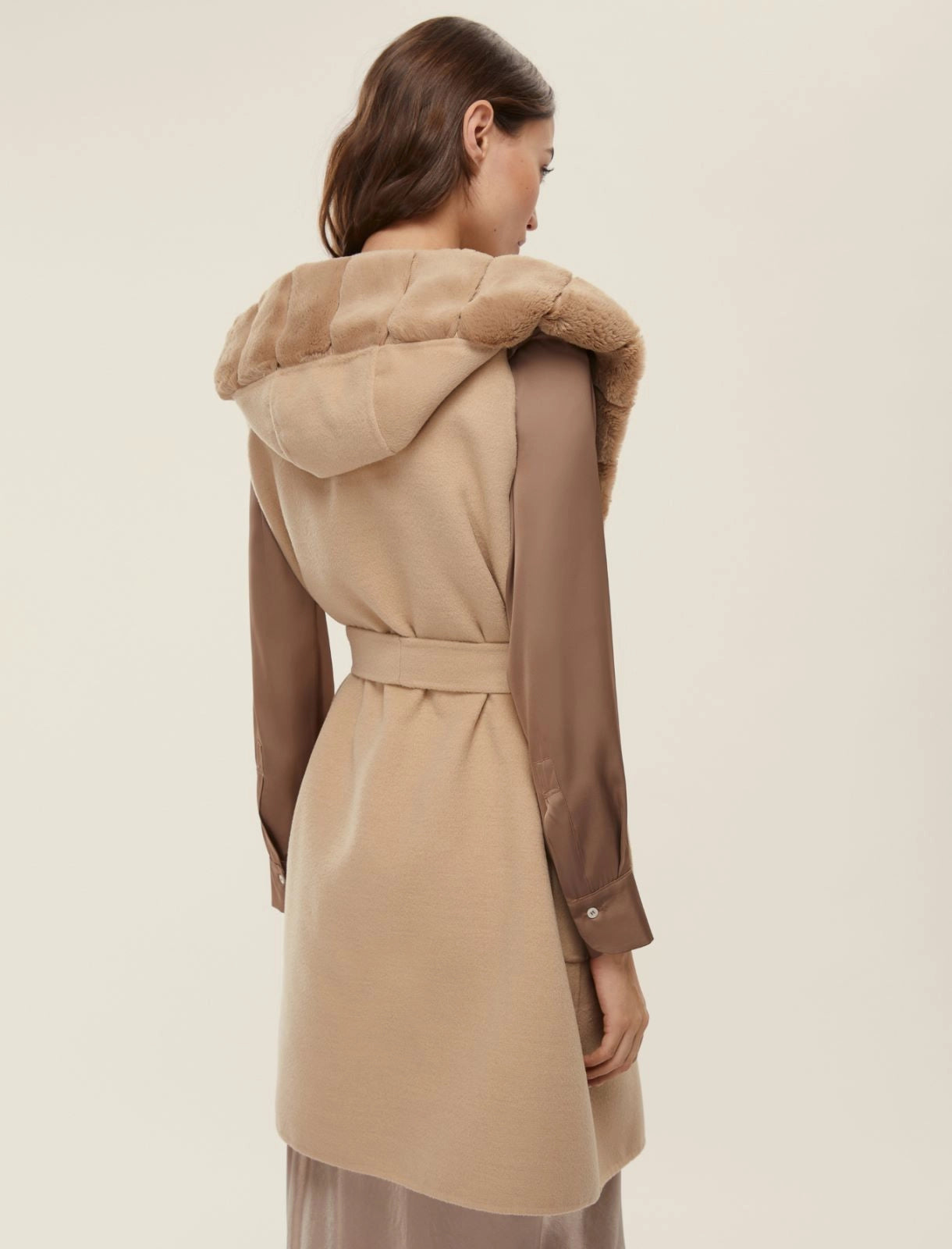 Gilet con cintura beige EMME FORMOSA