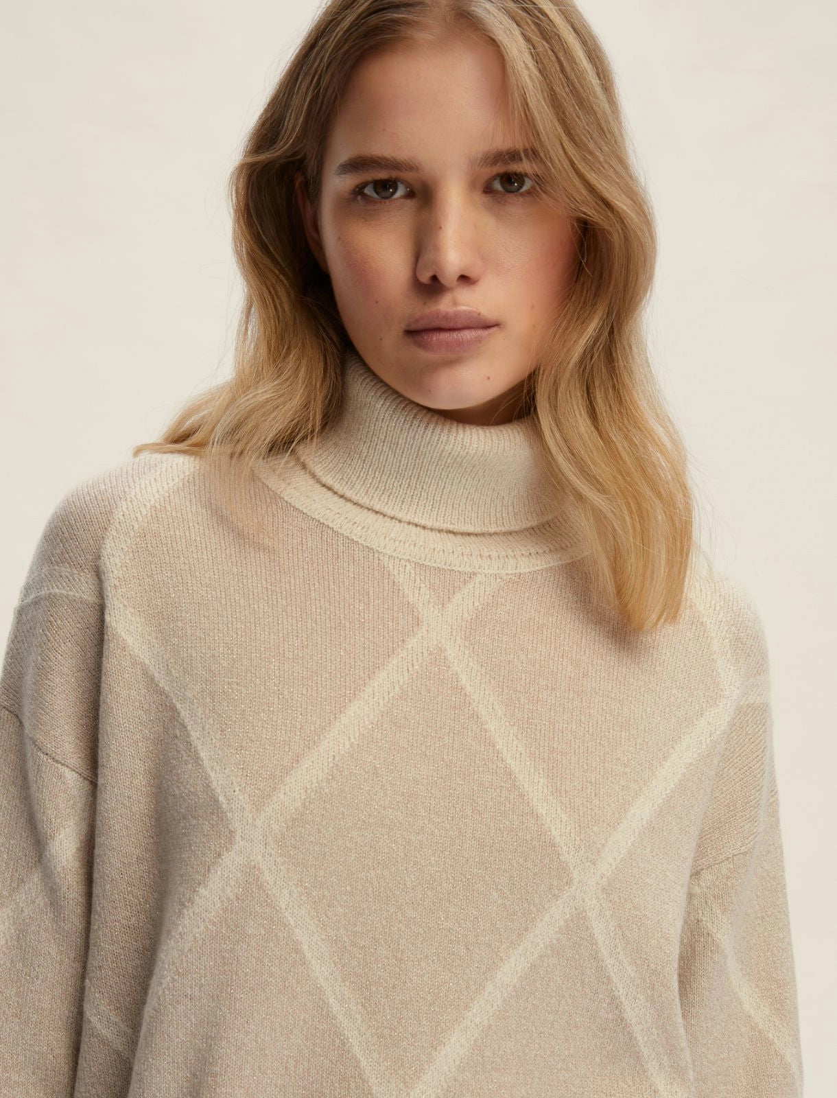 Maglia oversize collo alto EMME DORATO