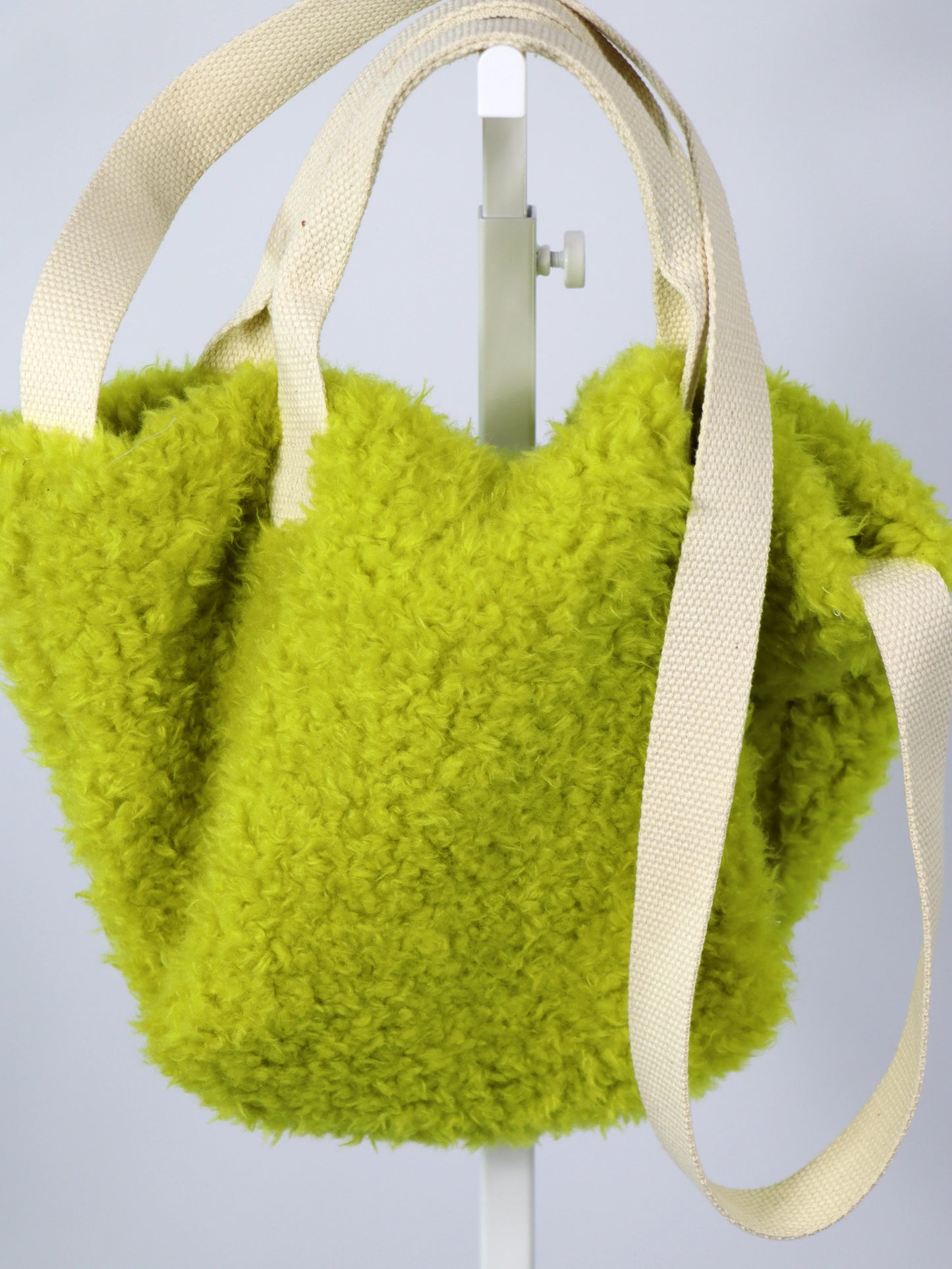 Borsa in peluche gialla NOUMENO BETTY