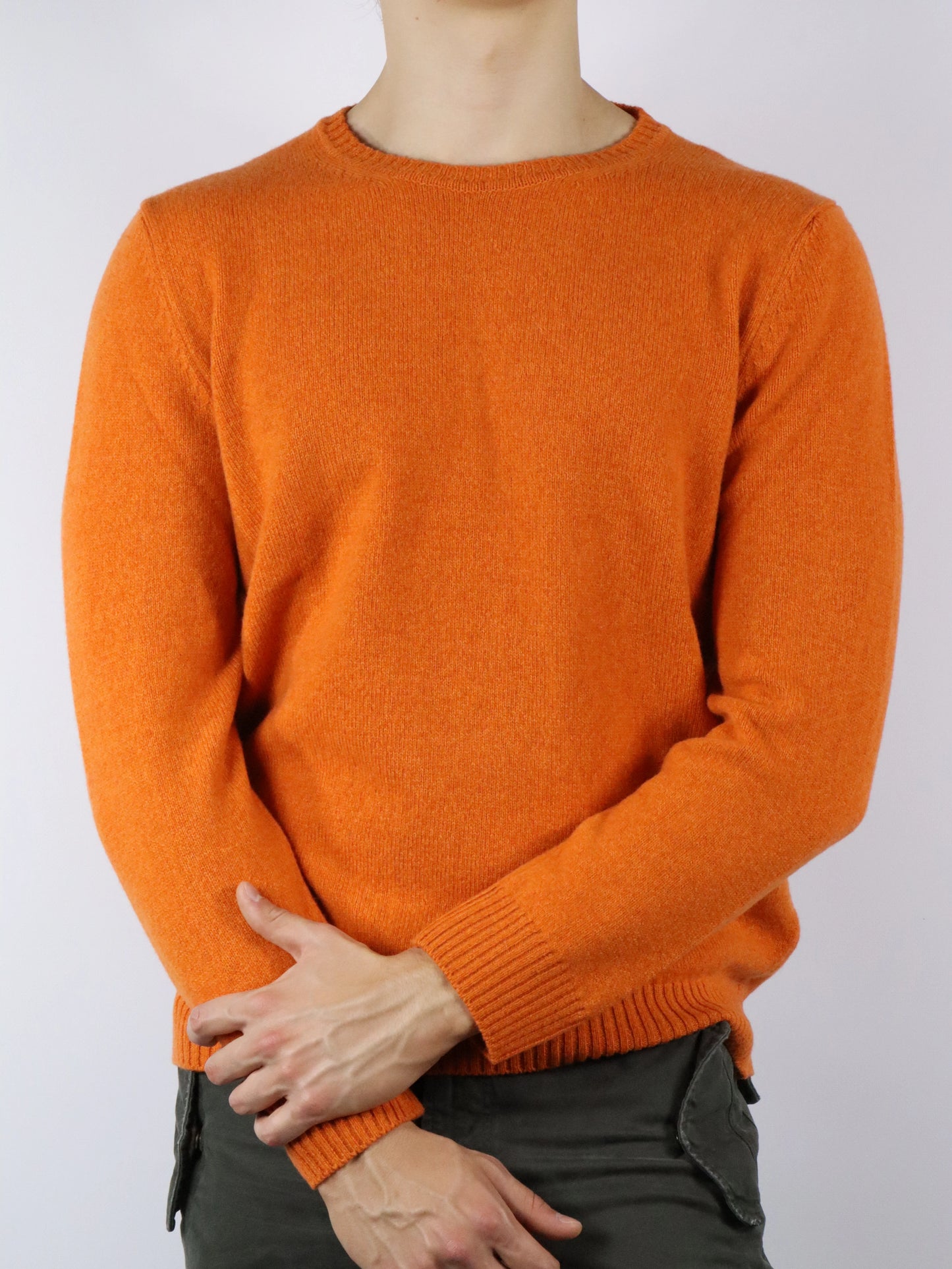 Maglia girocollo in pura lana H953