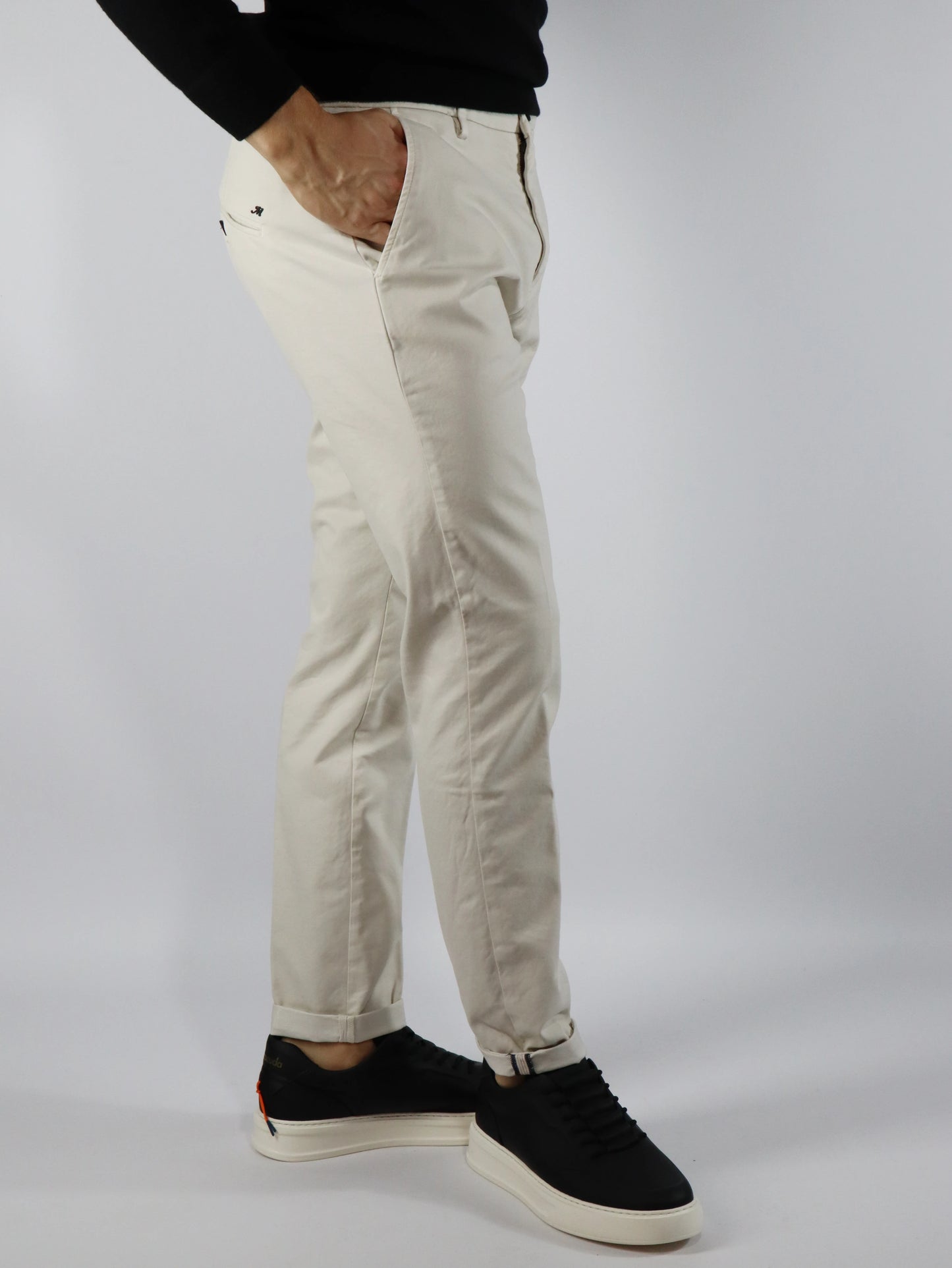 Pantalone carrot MASON'S MBE070