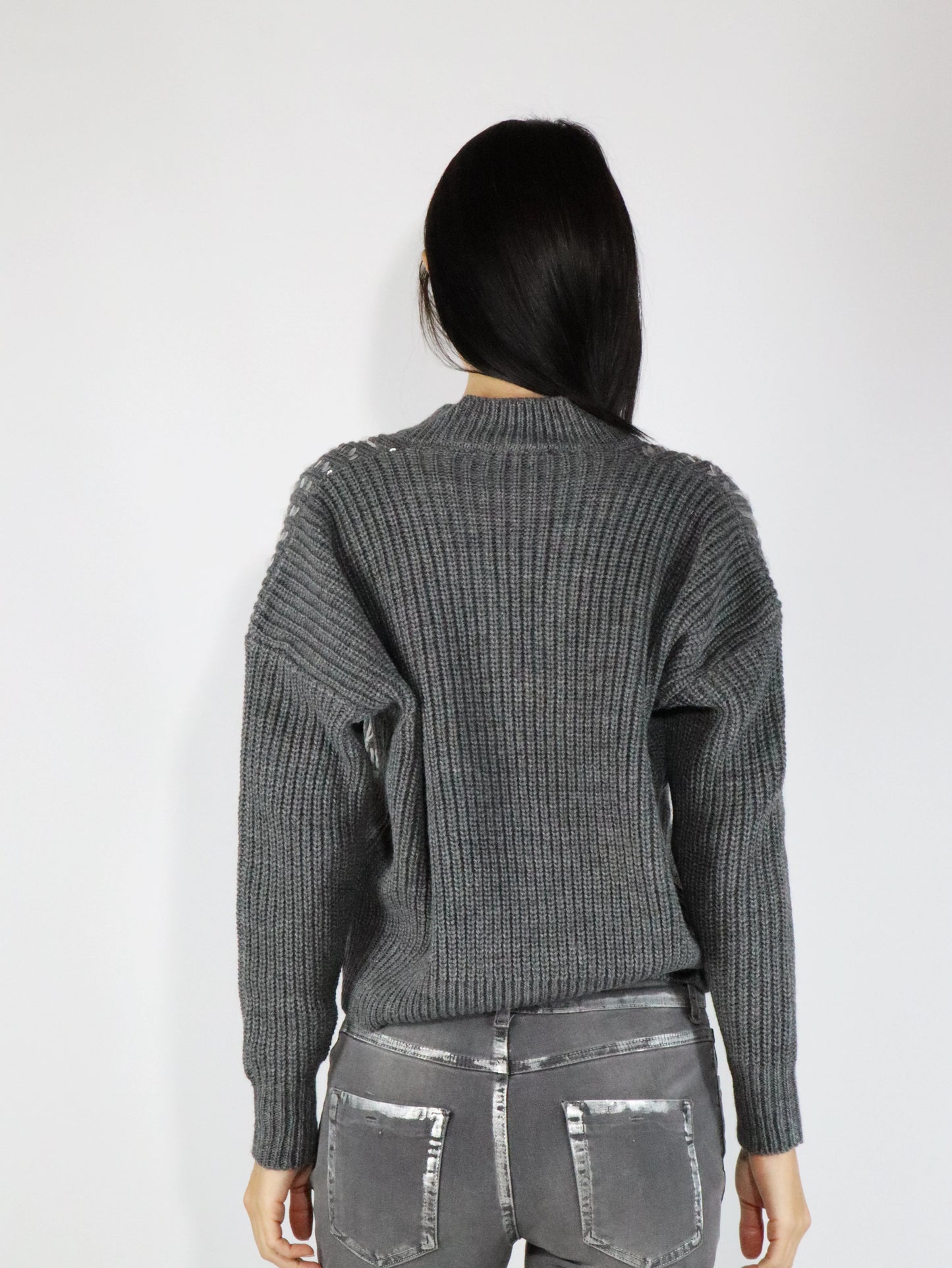 Maglia con paiettes CARACTERE M613
