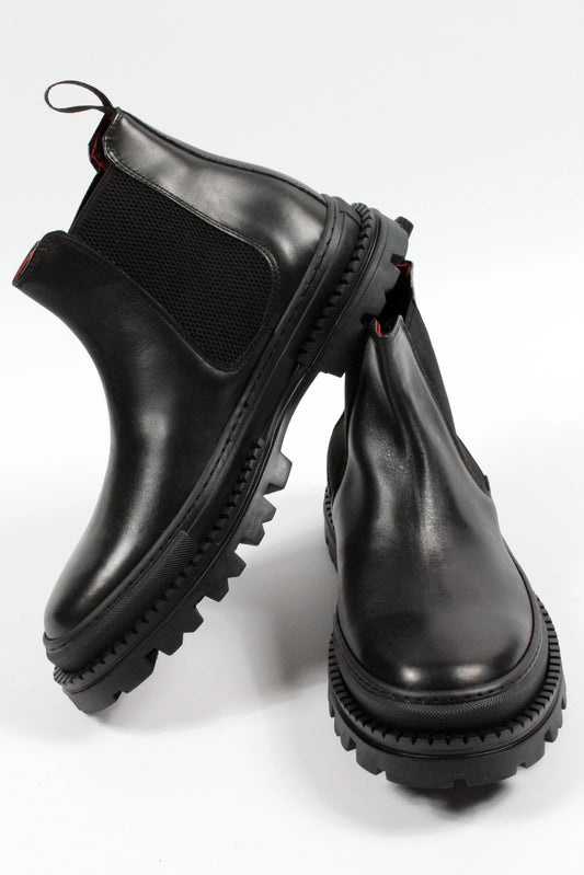 Stivaletto nero MONTANARI 2087